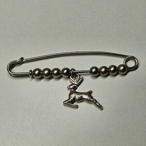 Vintage Reindeer Charm Safety Pin Brooch/Pin, Silvertone, 3 Inches